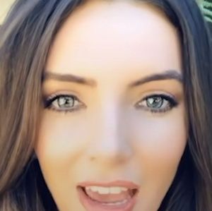 Meet your Posher, Ellie